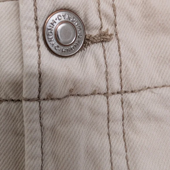 DYNAMITE CREAM JEANS SIZE 26 - Picture 7 of 9